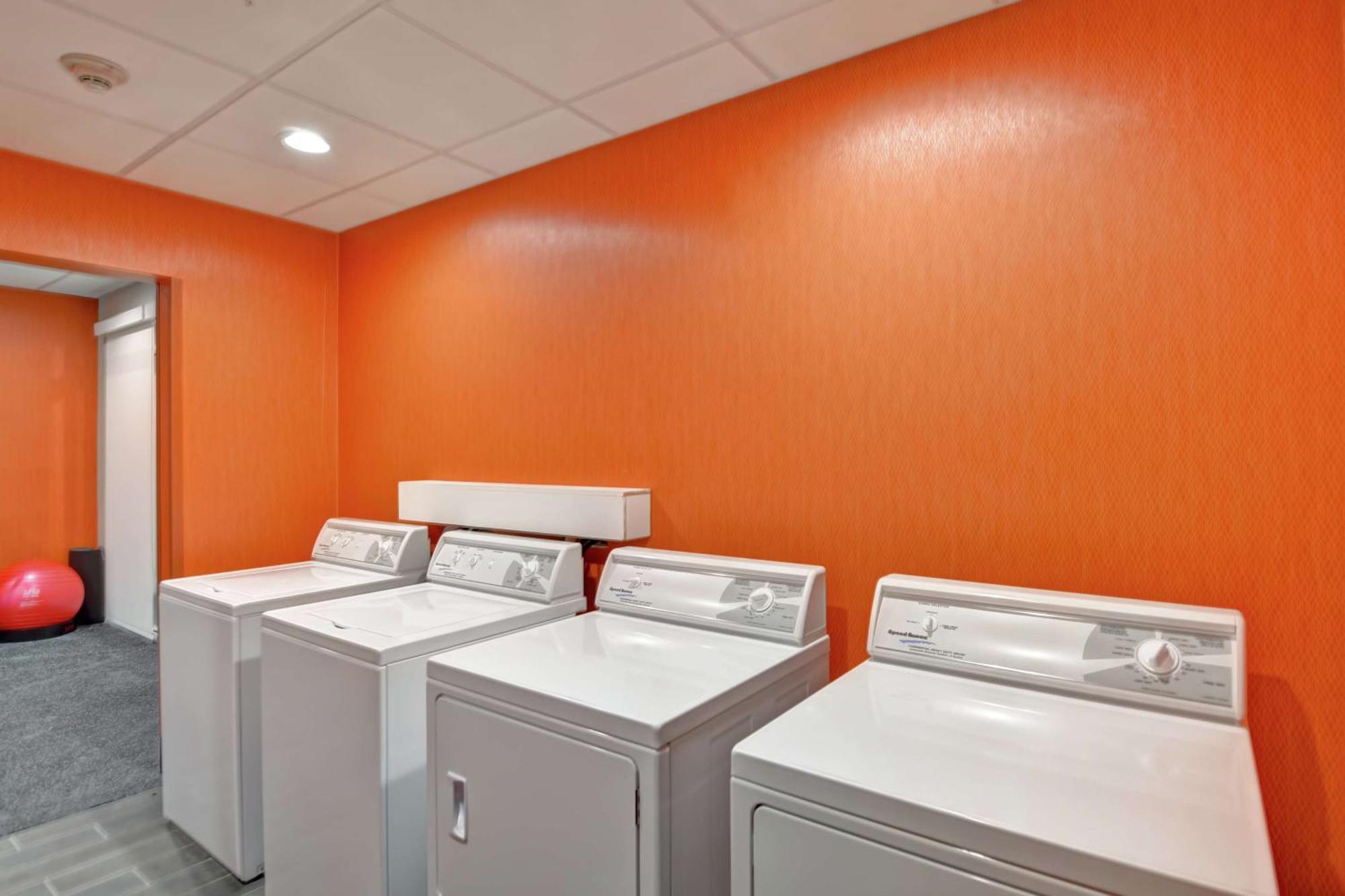 Home2 Suites By Hilton Meridian Ngoại thất bức ảnh